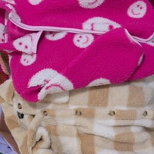 (2)Girls Jackets7/8 ButtonUp & 8 ZipperJacket